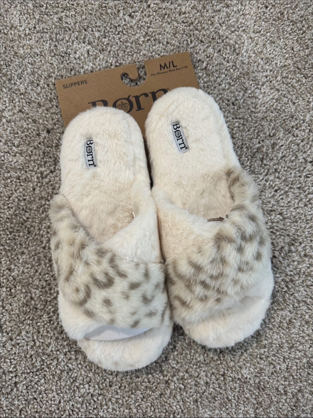 Born Cream Faux Fur Slide Slippers with Leopard Accent Shoe Size 7-10